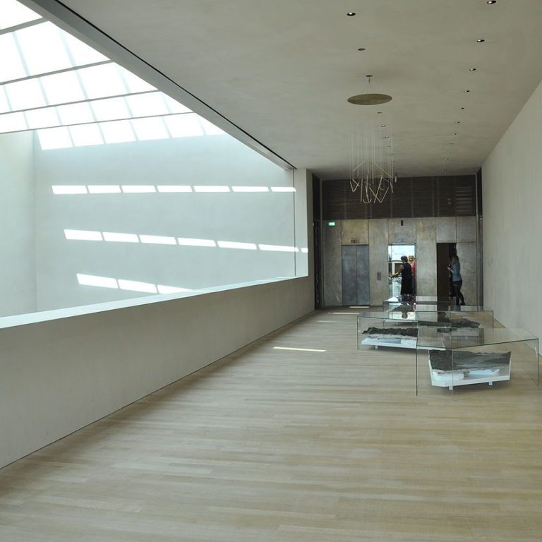 vorarlberg museum, bregenz, architektur (c) andreas praefcke / wikimedia commons