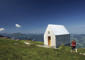 Kapelle Niedere Andelsbuch, Themenwandern, Wanderwege zur Kultur (c) Ludwig Berchtold / Vorarlberg Tourismus