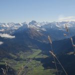 Blick vom Gipfel der Kanisfluh über Au und Schoppernau