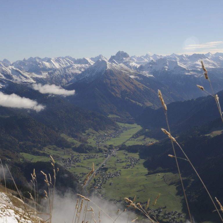 Vorarlberg von oben: Blick von der Kanisfluh über Au und Schoppernau