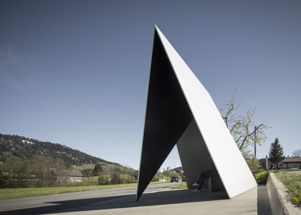 Busstop Krumbach, Unterkrumbach Süd © Albrecht Imanuel Schnabel / Vorarlberg Tourismus