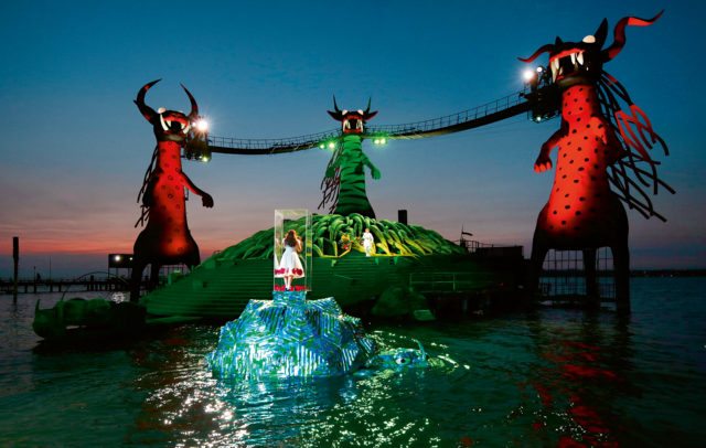 Zauberfloete-Seebuehne-(c)-Bregenzer-Festspiele-Anja-Koehler