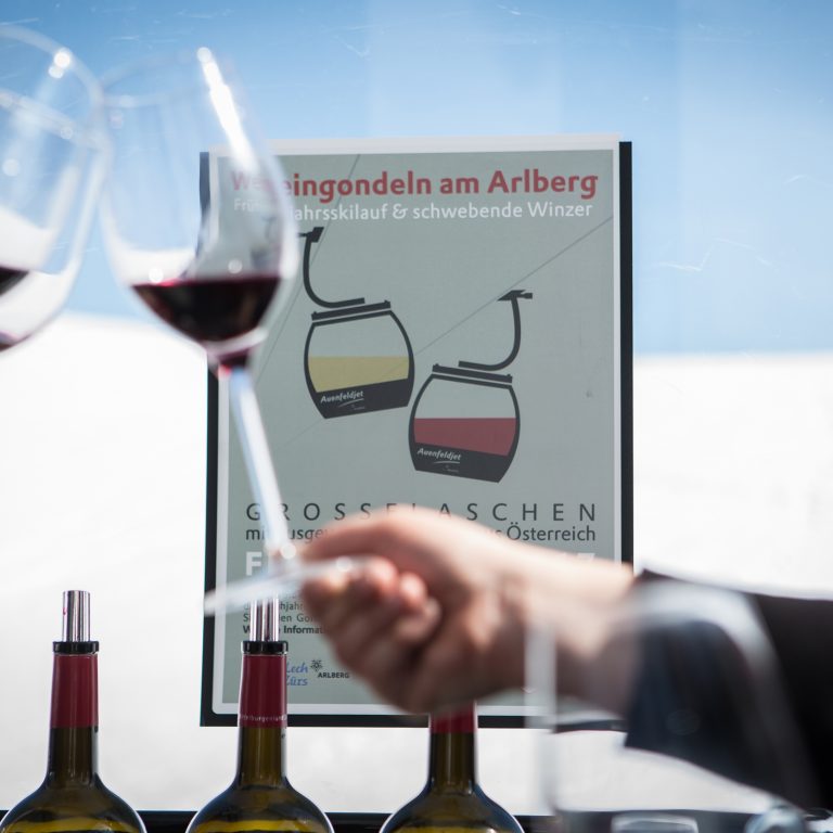 Weingondeln in Lech Zürs am Arlberg (c) Florian Lechner - Lech Zürs Tourismus