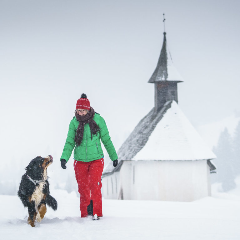 Kulinarisch Wandern Kapelle Schoenenbach © Dietmar Denger / Vorarlberg Tourismus