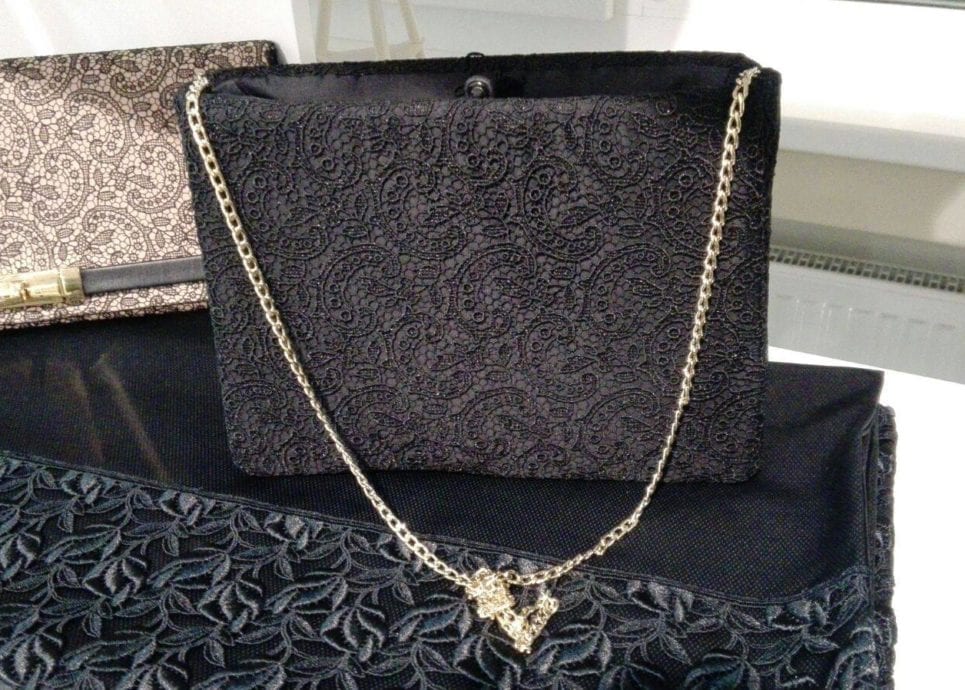 Josefine Taschen, Feine Stickereien und Spitze, Souvenir Vorarlberg (c) Josefine by Daniela Hofer