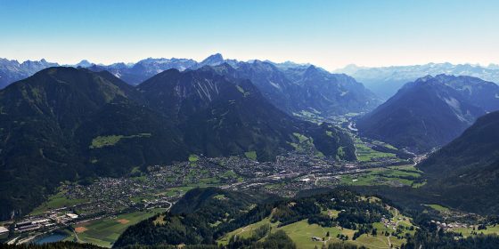 Blick auf Bludenz und das Klostertal, (c) Carola Eugster, Alpenregion Bludenz Tourismus