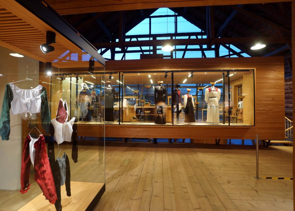 Juppenwerkstatt Riefensberg, Vorarlberger Trachten, Museen Highlights (c) Kulturzeitschrift