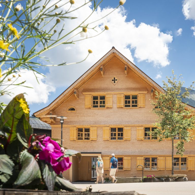 Revitalisiertes Haus Mittelberg © Dietmar Denger / Vorarlberg Tourismus
