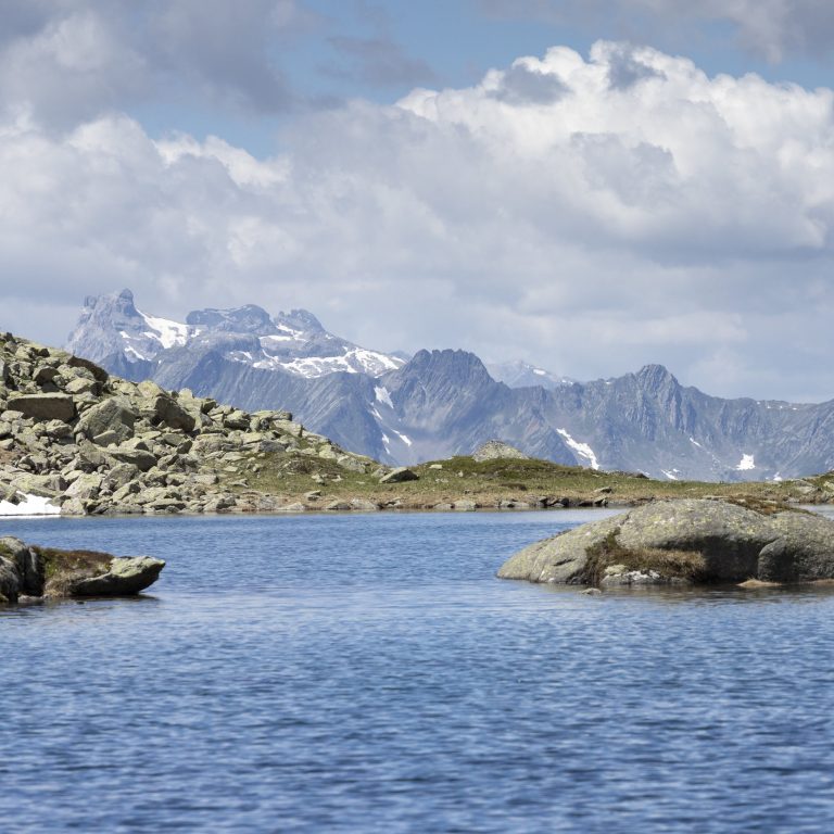 Unterer Vallülasee - Blick auf die Drei Türme © Lucas Tiefenthaler / Vorarlberg Tourismus
