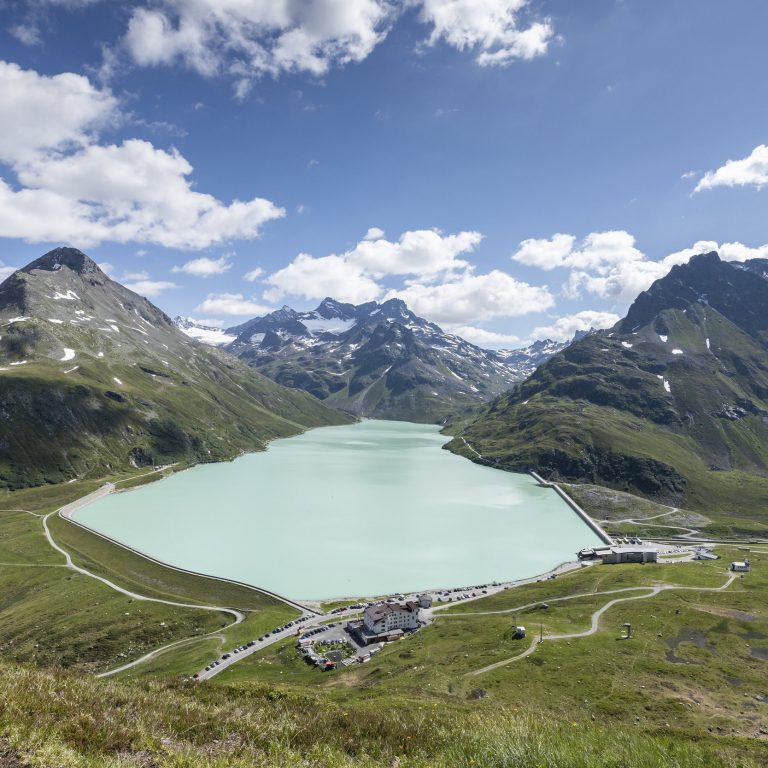 Silvretta-Stausee © Lucas Tiefenthaler / Vorarlberg Tourismus