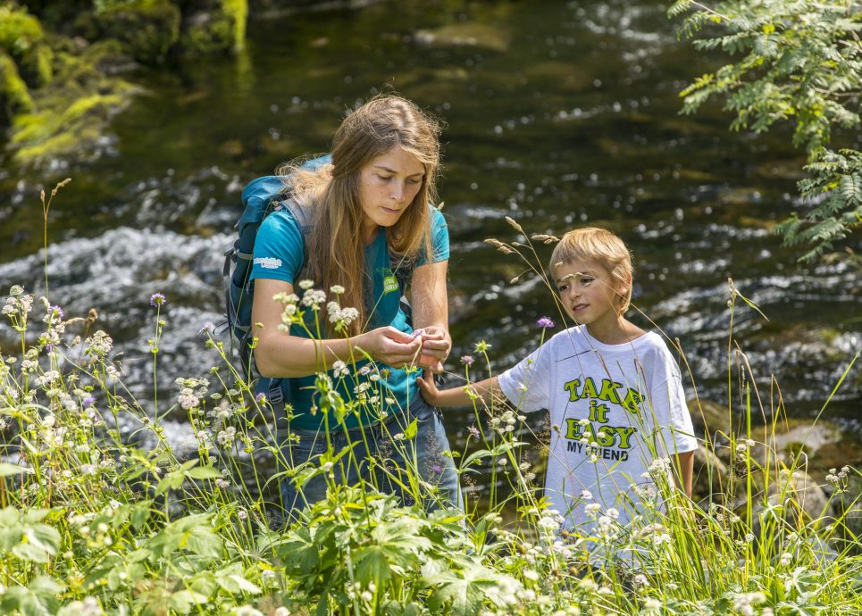 Diana Eckhoff mit Sohn (c) Frank Drechsel (c) Kleinwalsertal Tourismus eGen