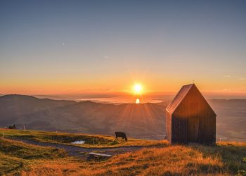 Theodul Kapelle im Herbst, venividivorarlberg (c) Michael Meusburger I Seilbahn Bezau I Bregenzerwald