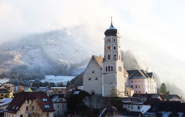 Bludenz, St. Laurentiuskirche, Wintertipps (c) Alpenregion Vorarlberg