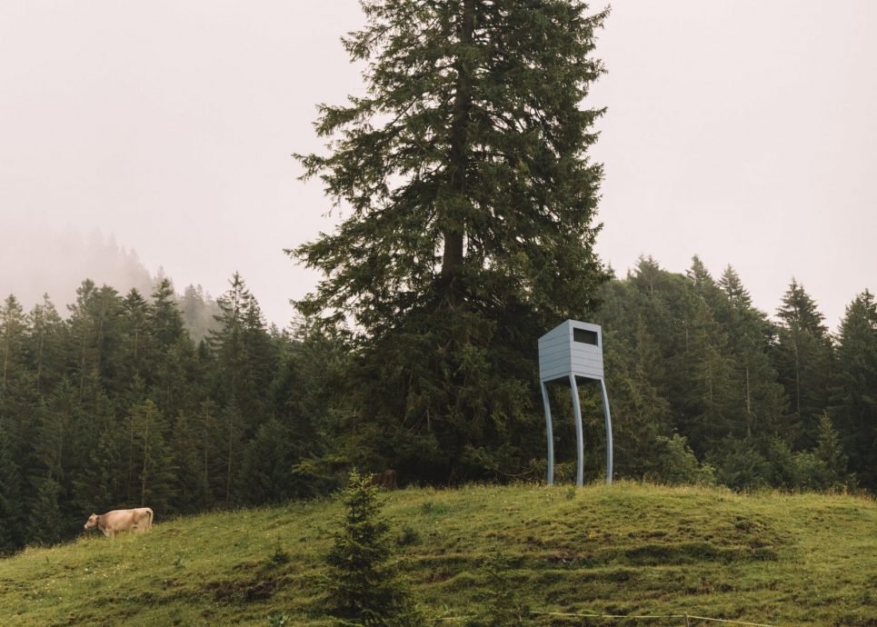 Alpine Art Feiger Hochstand von Marbod Fritsch © KIRSTIN TOEDTLING / Vorarlberg Tourismus