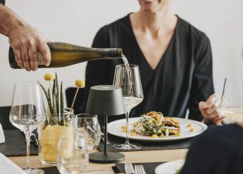 Service im Bio-Restaurant Moritz, Hohenems © Angela Lamprecht / Vorarlberg Tourismus