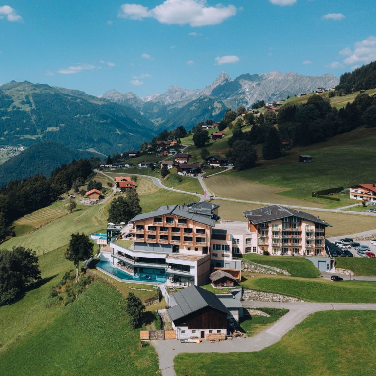 Hotel Fernblick Außenansicht (c) Christoph Schöch