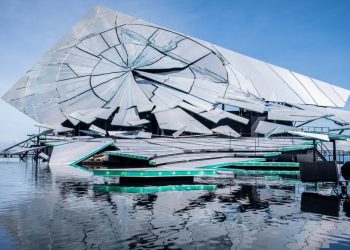 Bregenzer Festspiele - die Seebühne für 
